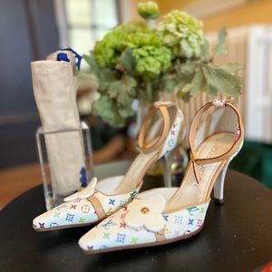 Auth Louis Vuitton Japanese Pop Artist Takashi Murakami LV monogram toile size 6